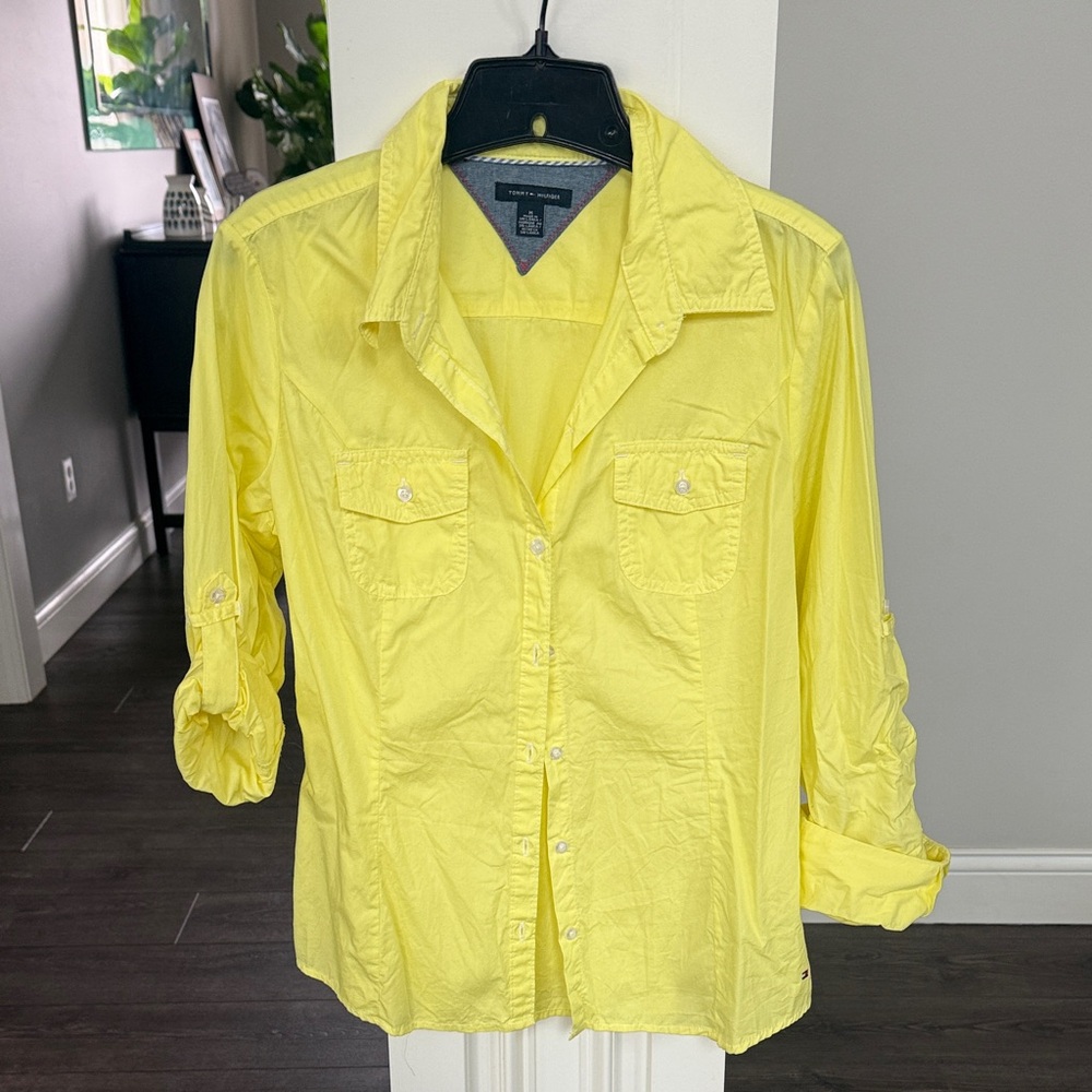 Tommy Hilfiger Bight Yellow Button Down Medium